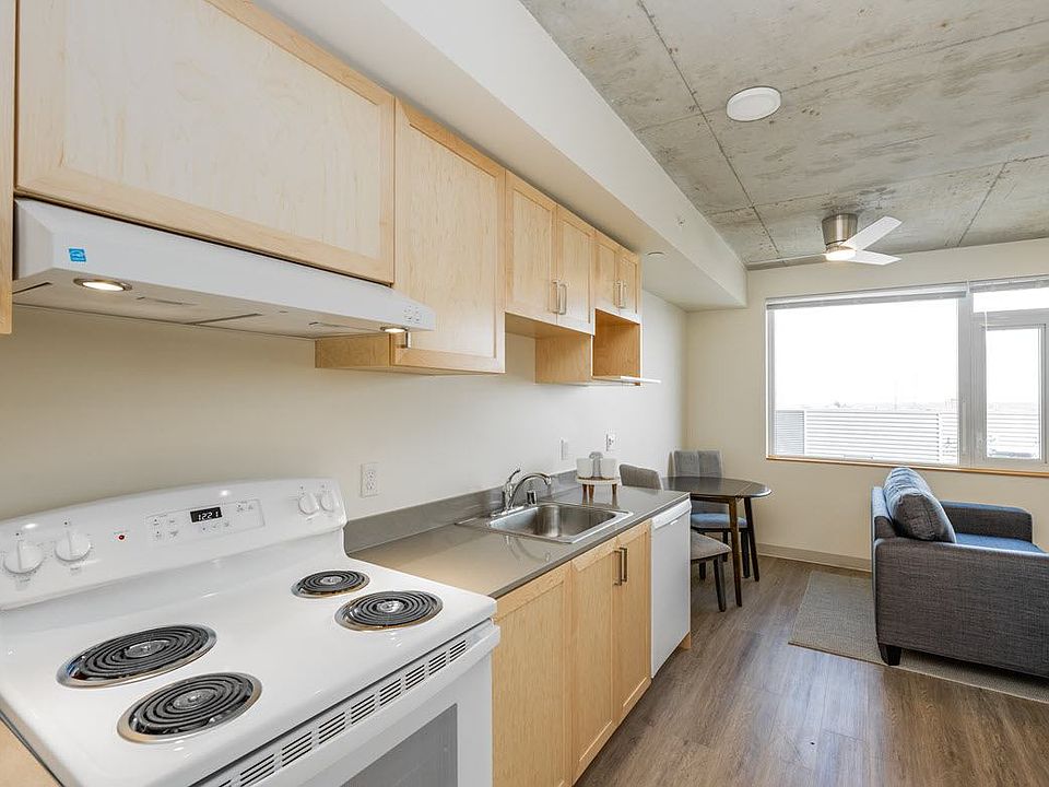 Studio Apartment Kitchen