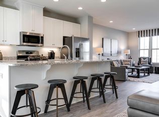 619 Quarry Point Rd, Malvern, PA 19355