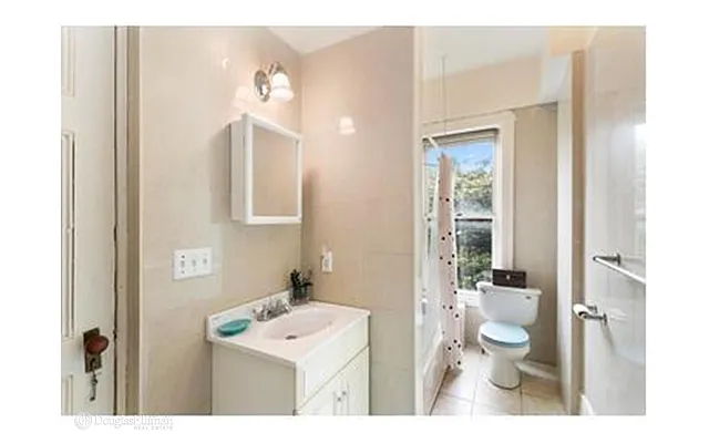 Sold by Douglas Elliman | media 8