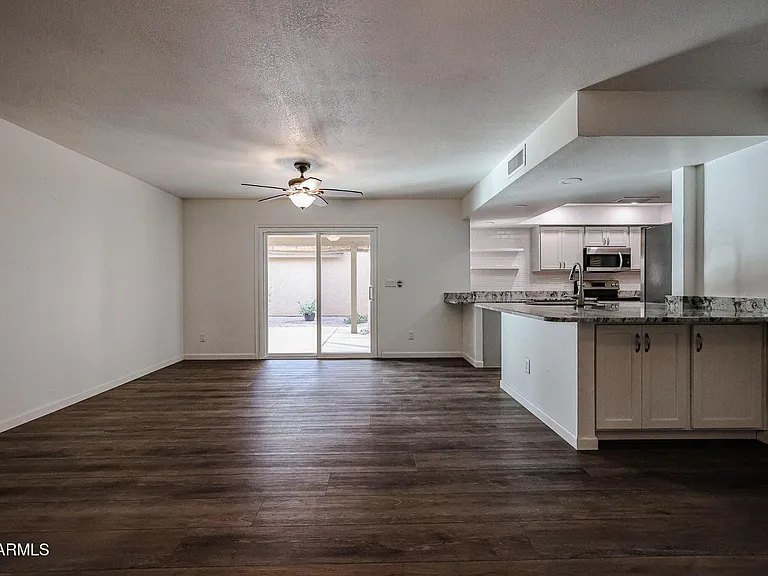 26033 S Hollygreen Dr — Photo 12