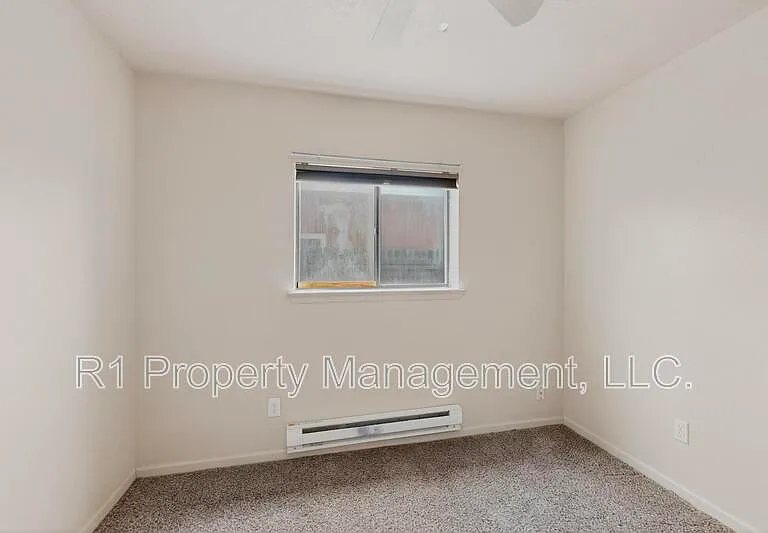 222 Shannon Pl NW #1 — Photo 17