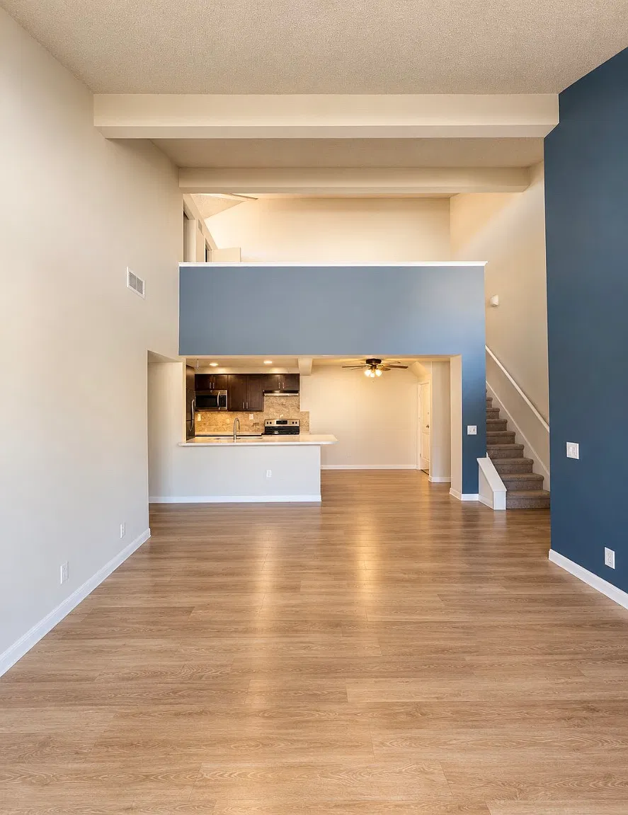 3 bed, 2.5 bath, 1220 sqft, $2,800 — Photo 4