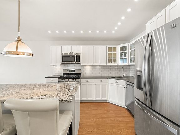 2nd image of 8 Whittier Pl APT 14F
