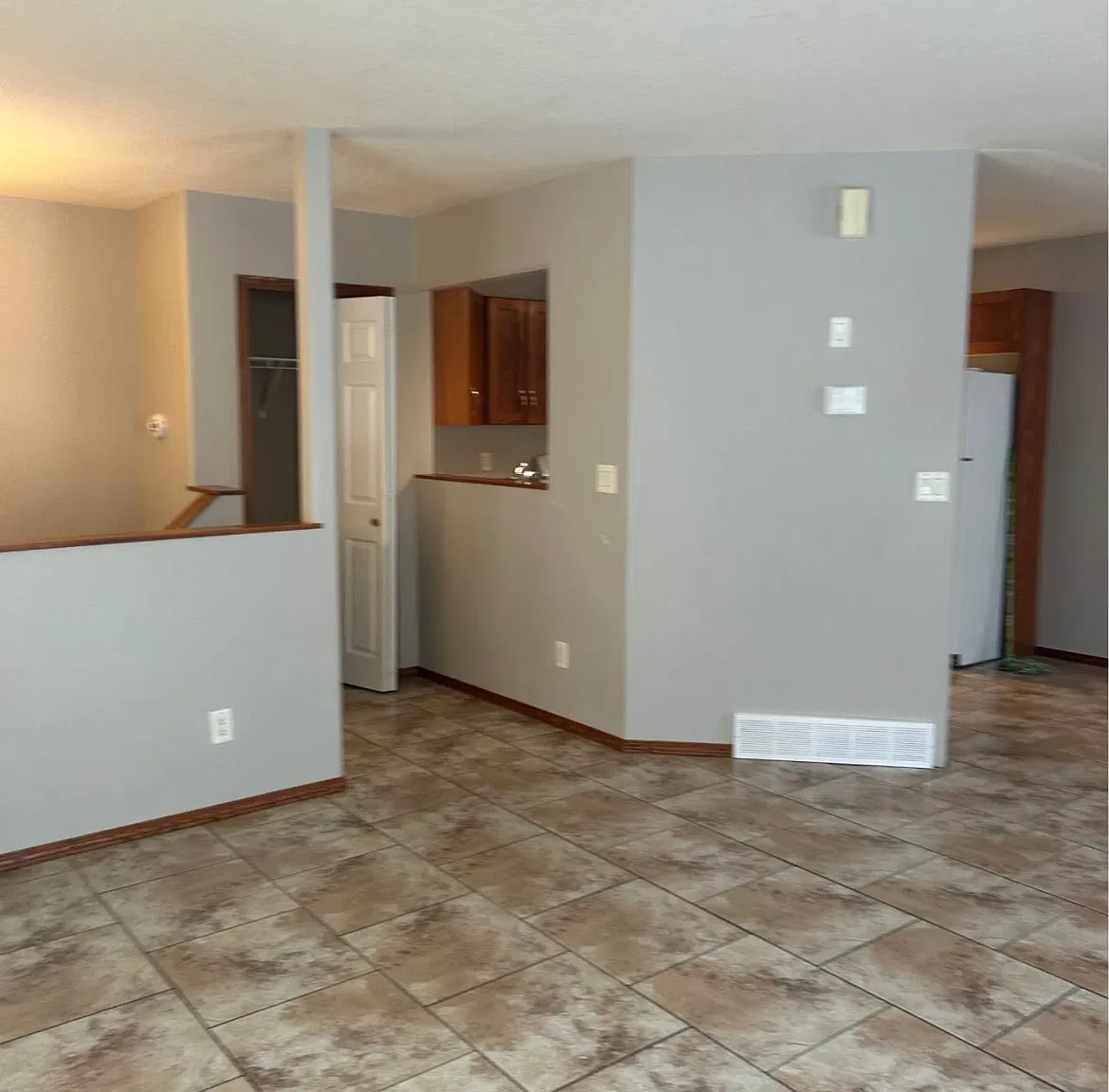 A 10024 104 Avenue Grande Prairie — Photo 3
