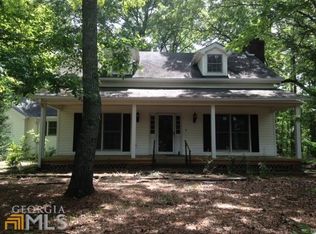 908 S Jeff Davis Dr, Fayetteville, GA 30215