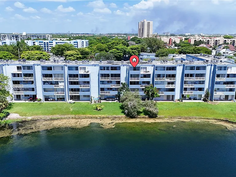 9351 Fontainebleau Blvd #B415 — Photo 29