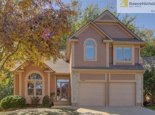 12740 S Hagan Ct, Olathe, KS 66062