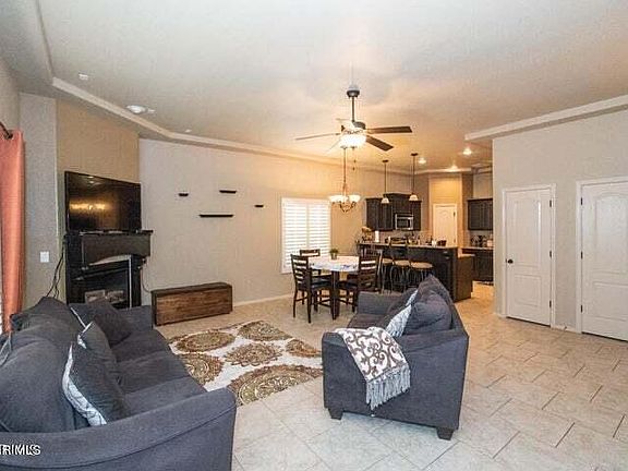 4th image of 14681 Jesus Almeida Ave