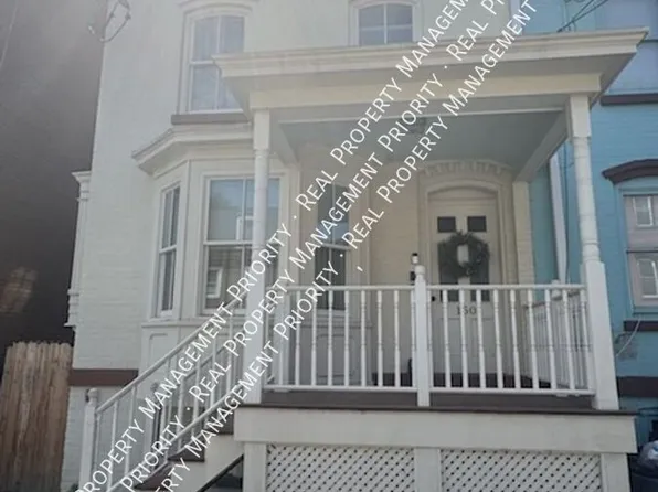 150 Lander St Floor 2, Newburgh, NY 12550