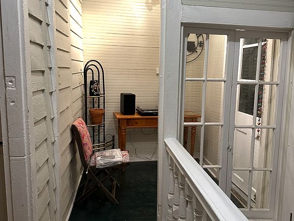 5th image of 1814 Camp St