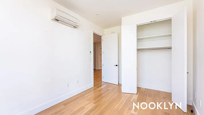 Rented by Nooklyn NYC LLC | media 16