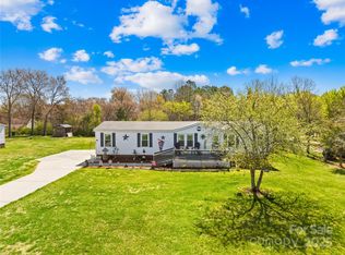 590 County Line Rd, Stony Point, NC 28678