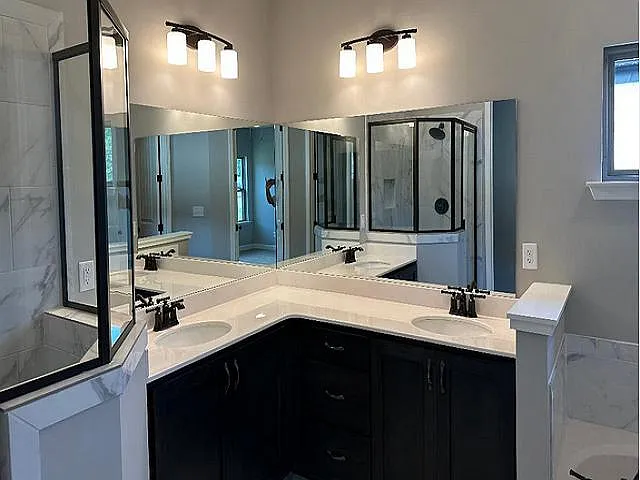 8353 Everly Meadows Dr — Photo 6