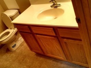 911 Jackalope Ct, Junction City, KS 66441