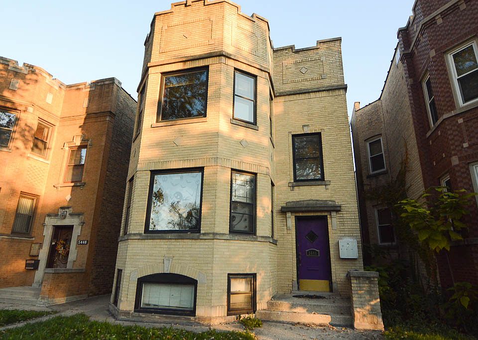 1st image of 5446 W Berteau Ave #2