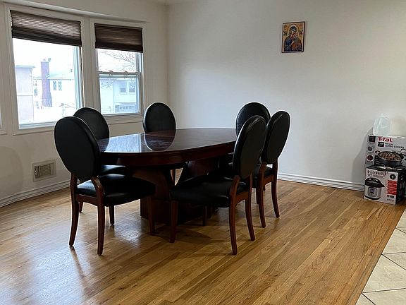 5th image of 97 Bowdoin St #2