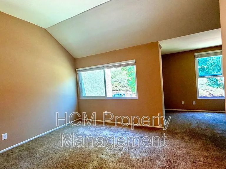 25761 Le Parc #12 — Photo 9