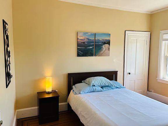 4th image of 24 Ringgold St #32