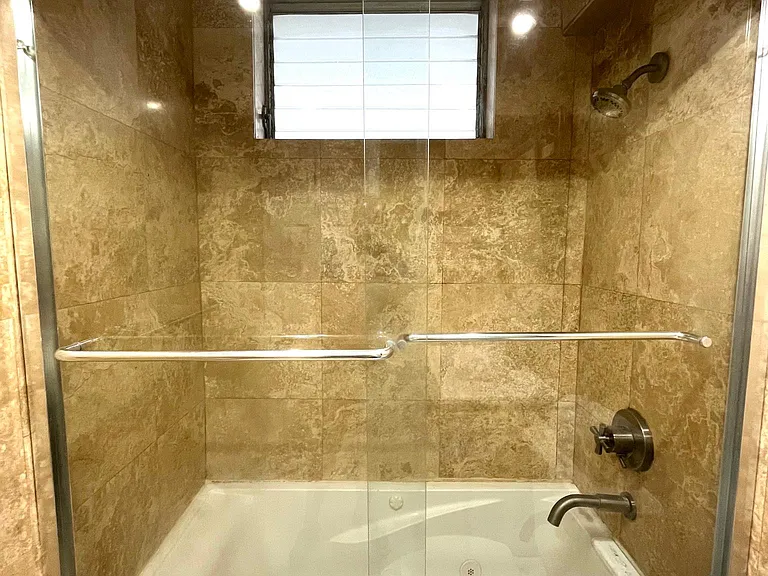 7800 Carlyle Ave #3D — Photo 18