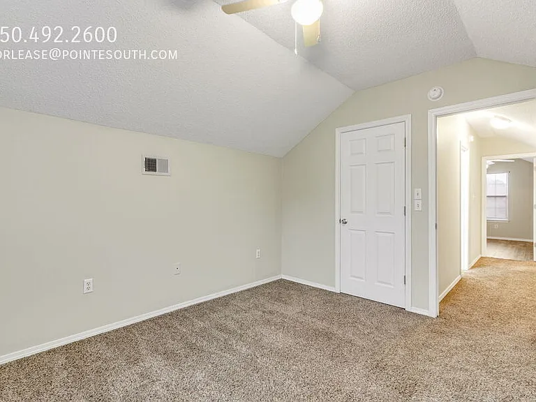 917 Claeven Cir — Photo 17