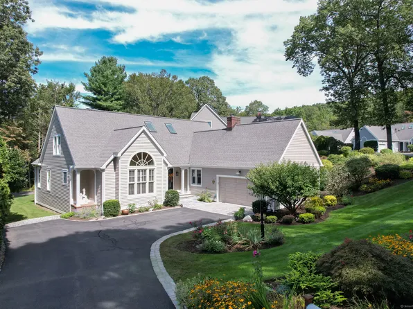 458 Castle Glenn, Cheshire, CT 06410