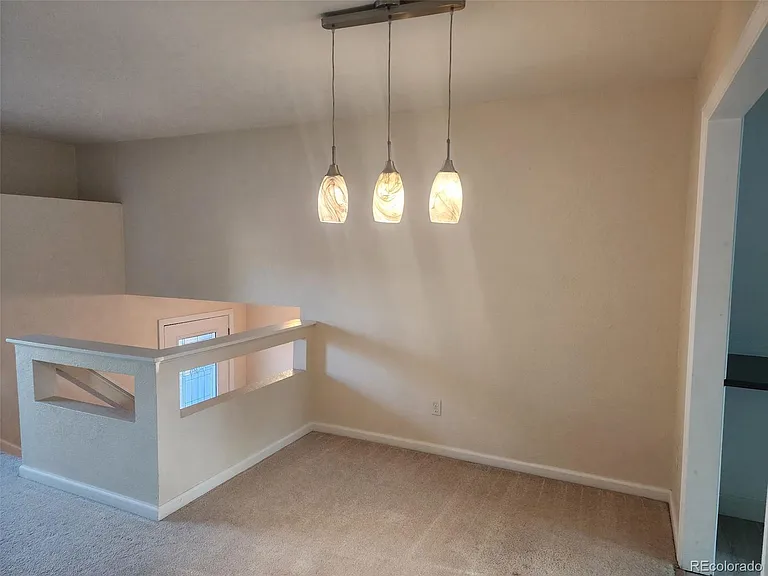 9225 Clermont Dr — Photo 14