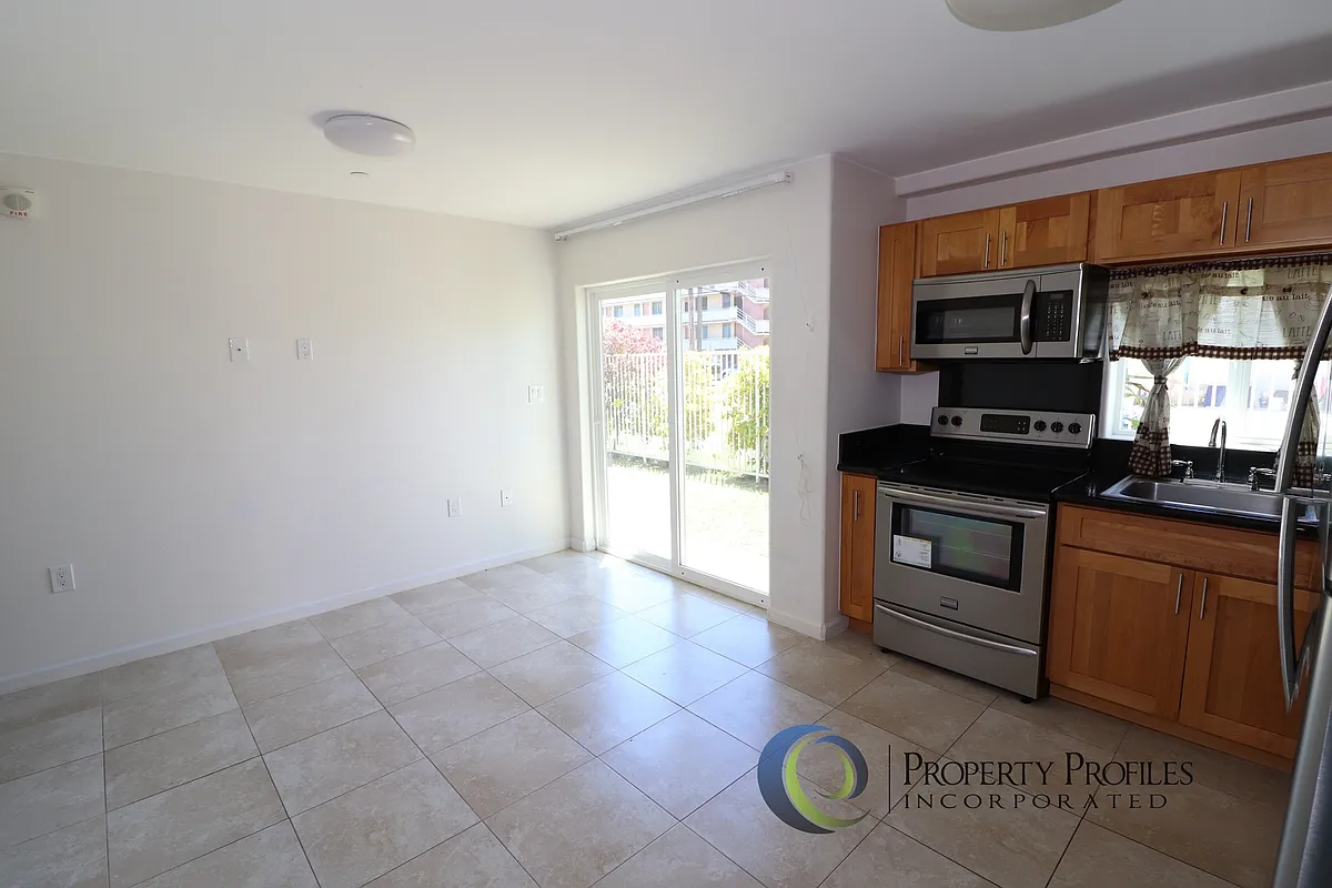 Building Photo - 2738 Leialoha Ave #101