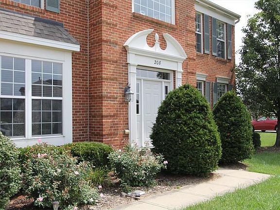 2nd image of 208 Briargate Dr