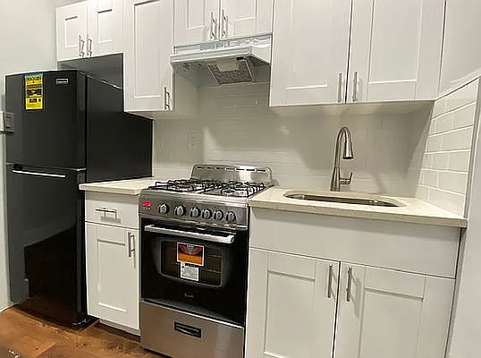 1st image of 301 E 53rd St APT 2F