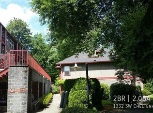 1332 SW Cheltenham St APT 13, Portland, OR 97239