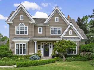 4076 Garden Ave, Western Springs, IL