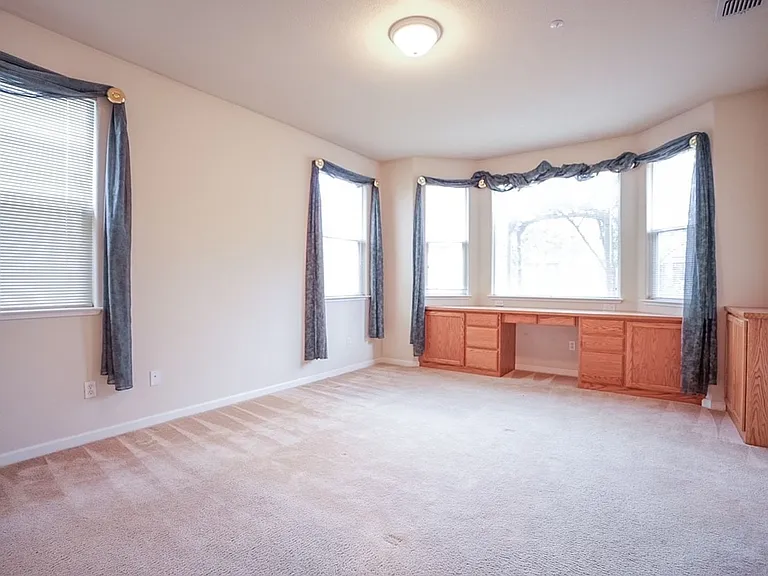 54 Summerbrooke Cir — Photo 18