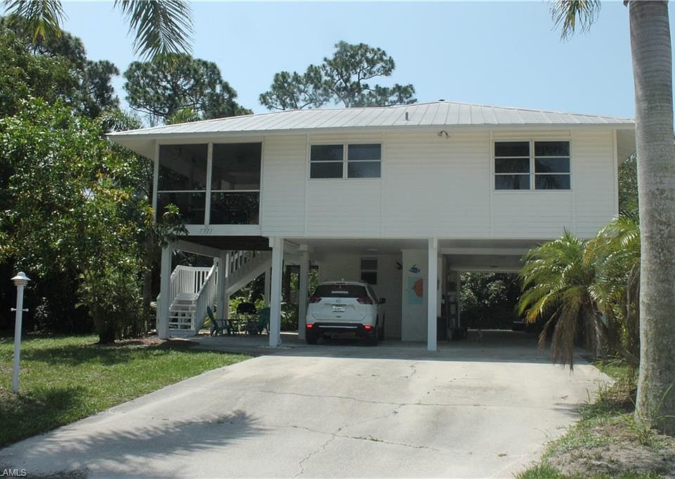1st image of 7771 Breakwater Ct