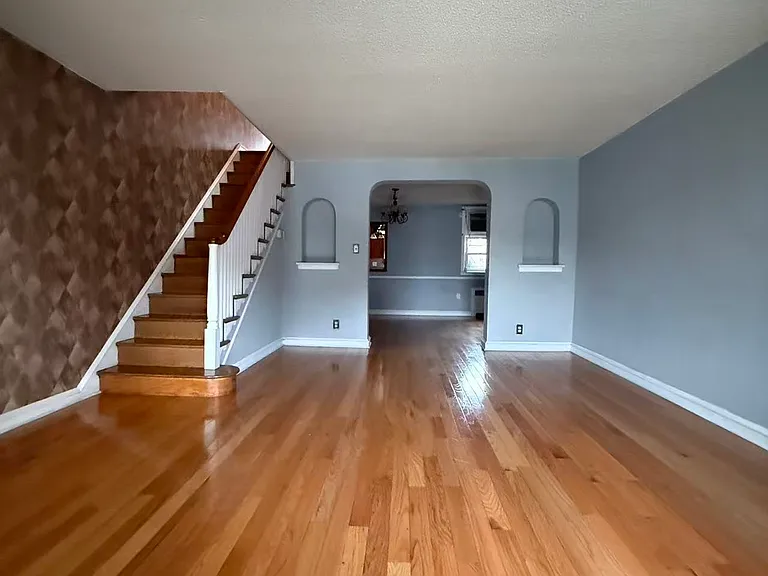 3116 Longshore Ave #1 — Photo 10