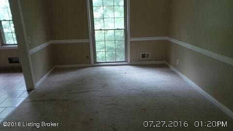 3rd image of 9009 Lakeridge Dr