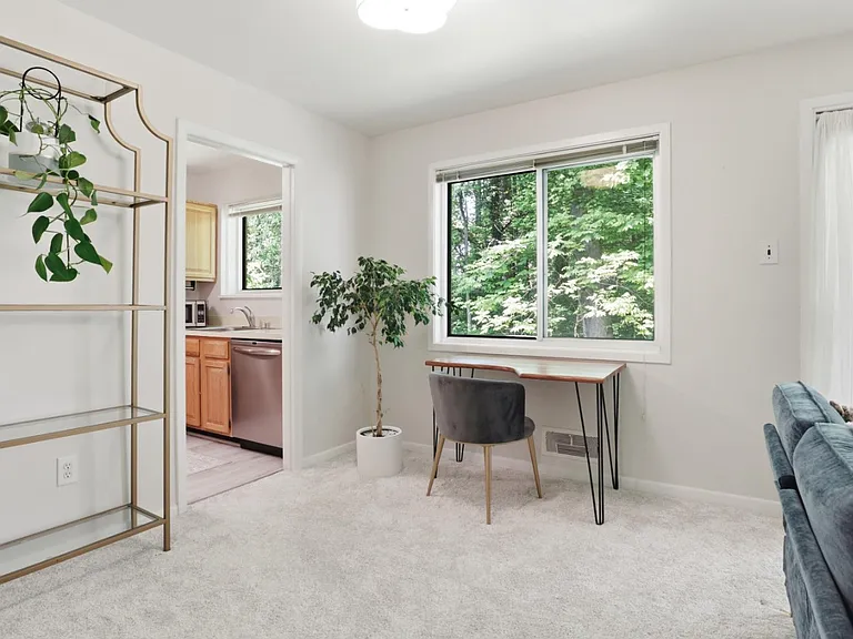 10618 Kenilworth Ave #203 — Photo 3