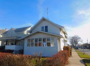 1941 Taylor Ave, Racine, WI 53403