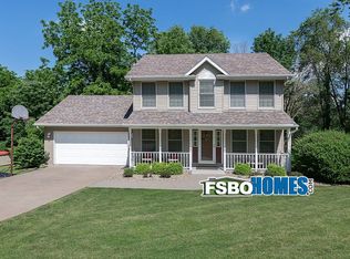 9115 140th St W, Taylor Ridge, IL 61284