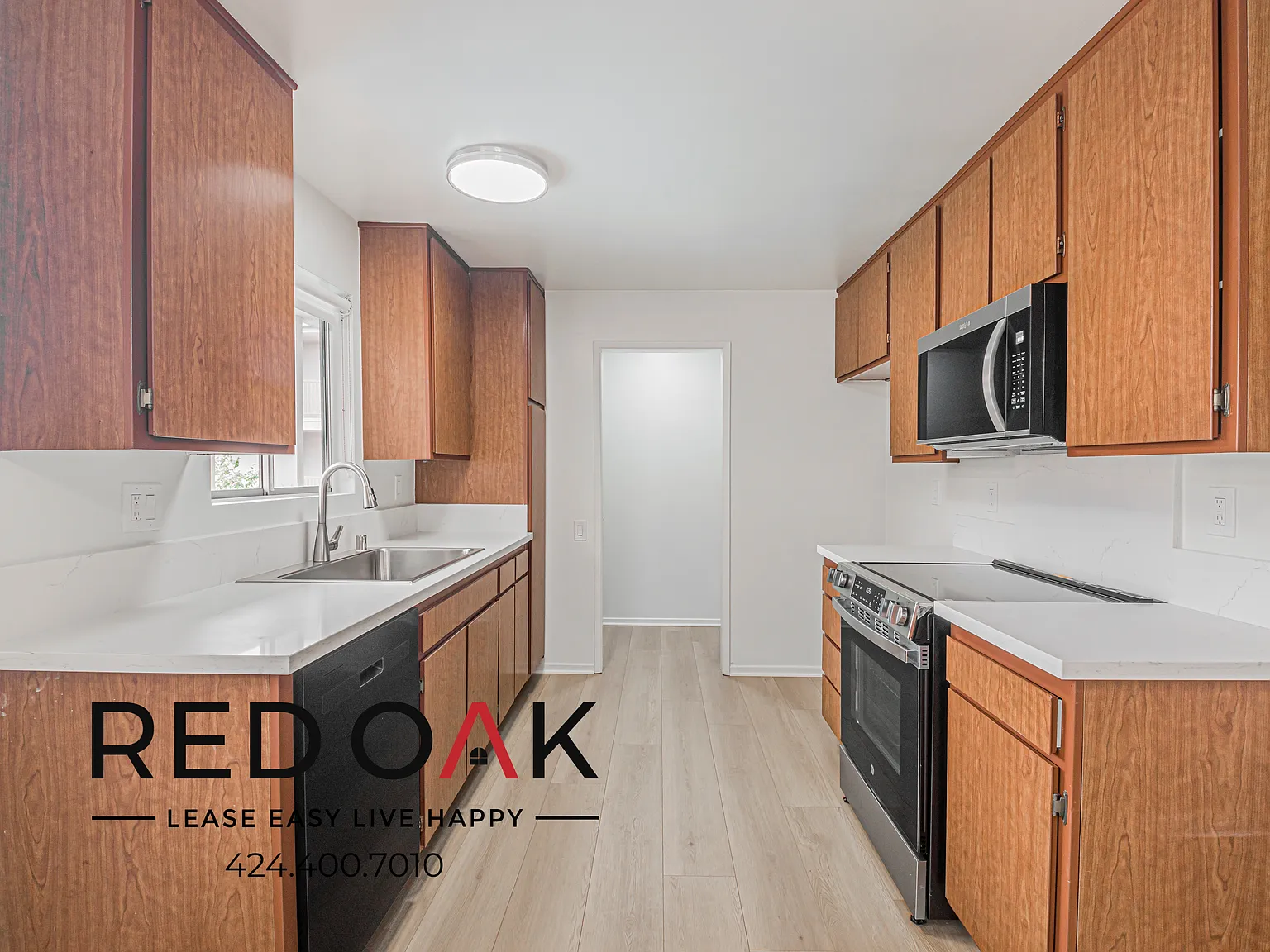 411 E Bay State St — Photo 3