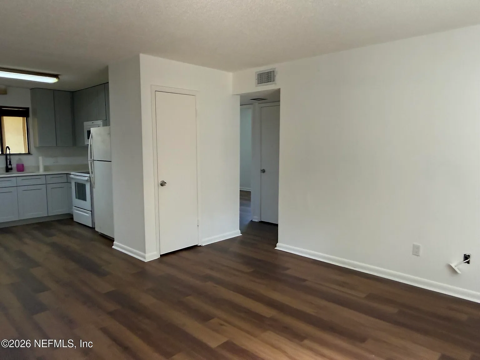 5243 Westchase Ct — Photo 4