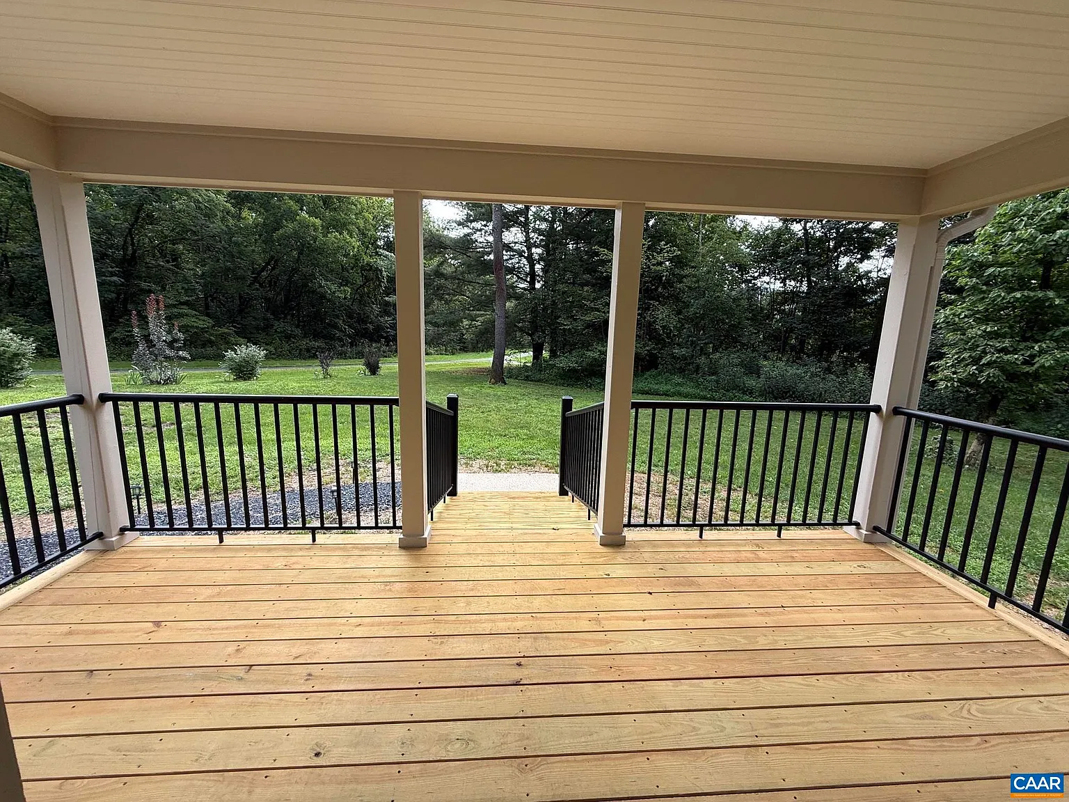 1 bed, 1.0 bath, 560 sqft, $1,500 — Photo 3