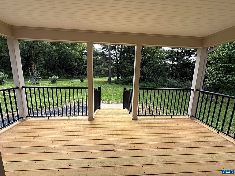 147B Bryant Mountain Rd — Photo 3