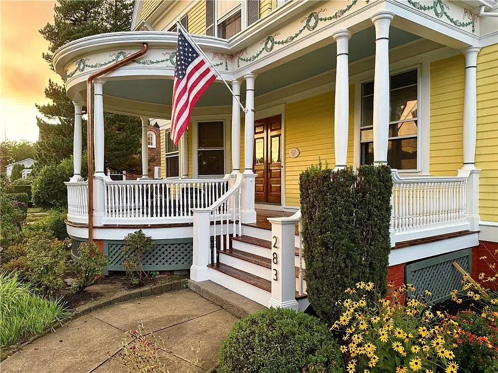 2 bed, 1.0 bath, 1200 sqft, $2,600 — Photo 3