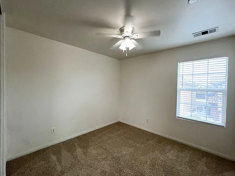 14601 Serenade Dr — Photo 31