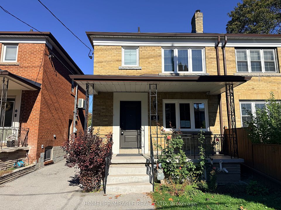 1st image of 228 Browning Ave