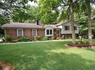1225 River Hill Trl, Lincolnton, NC 28092