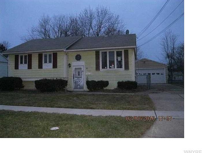 1st image of 20 Wedgewood Dr