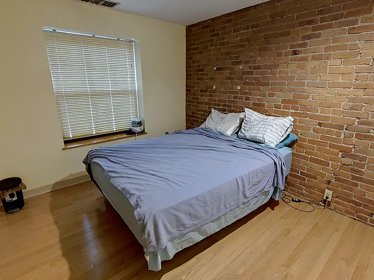 103 Gainsborough St #204 — Photo 5