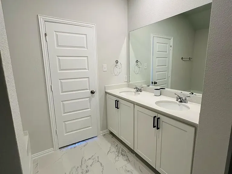 524 Hickory Ridge Dr — Photo 9