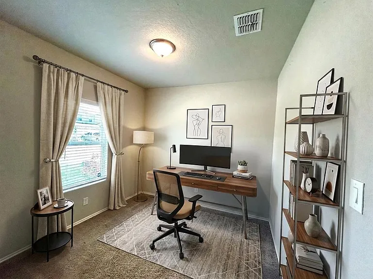 7409 Capricorn Way — Photo 3